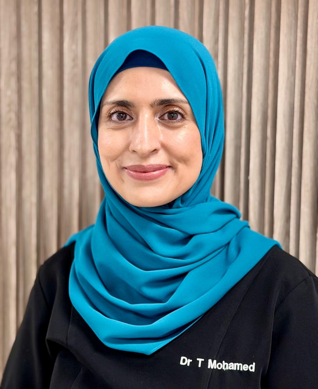 Pretty female doctor wearing head scarf Ophtalmologist, Eye Specialist-Melrose-Johannesburg-DrTineemMohamed.j
